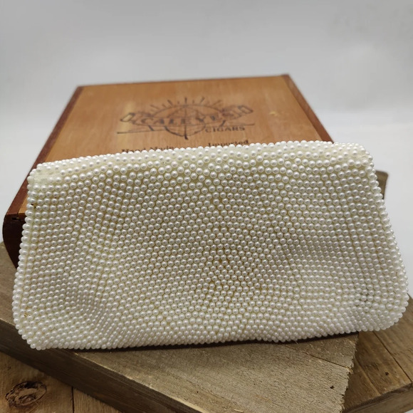 Vintage Beaded Clutch / Faux Pearl / Made in Japan - Picture 5 of 5
